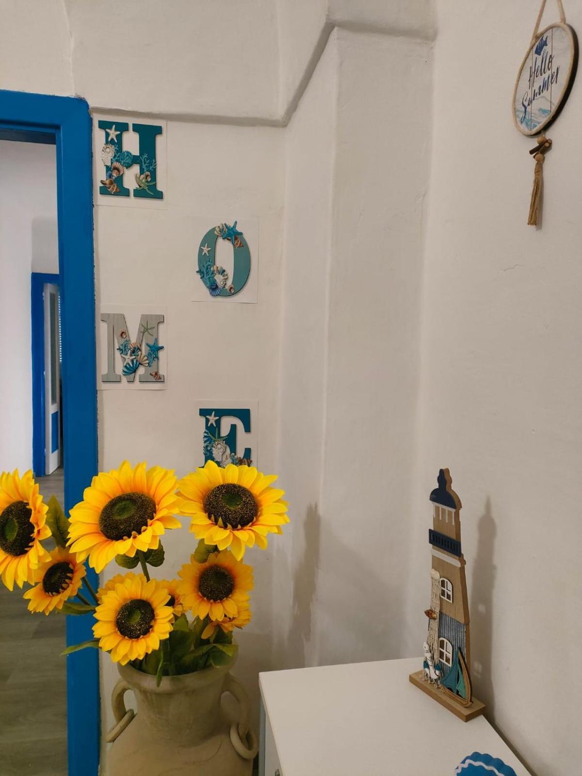 Tra Il Mare E Il Borgo - Pulsano Apartment Luaran gambar