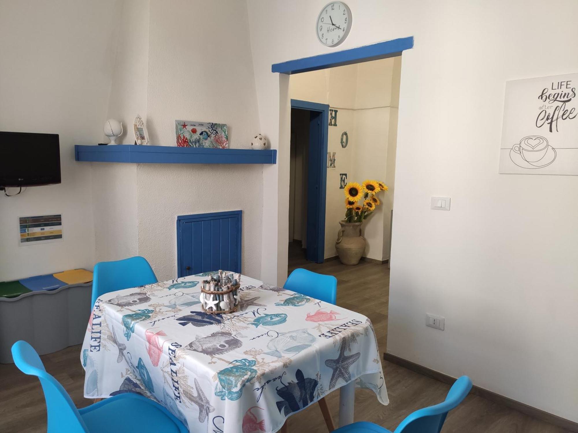 Tra Il Mare E Il Borgo - Pulsano Apartment Luaran gambar
